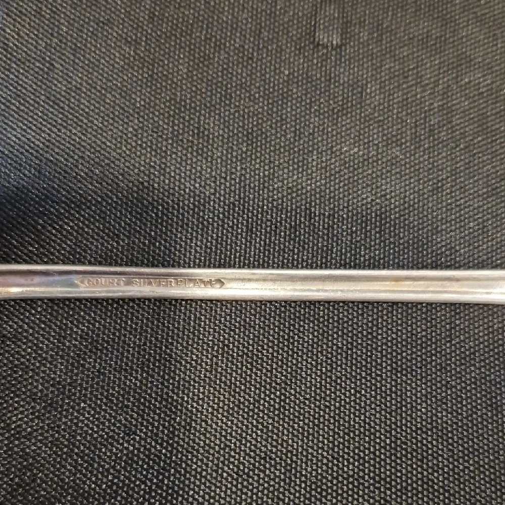 Court Silverplated Set of 8  Teaspoons
